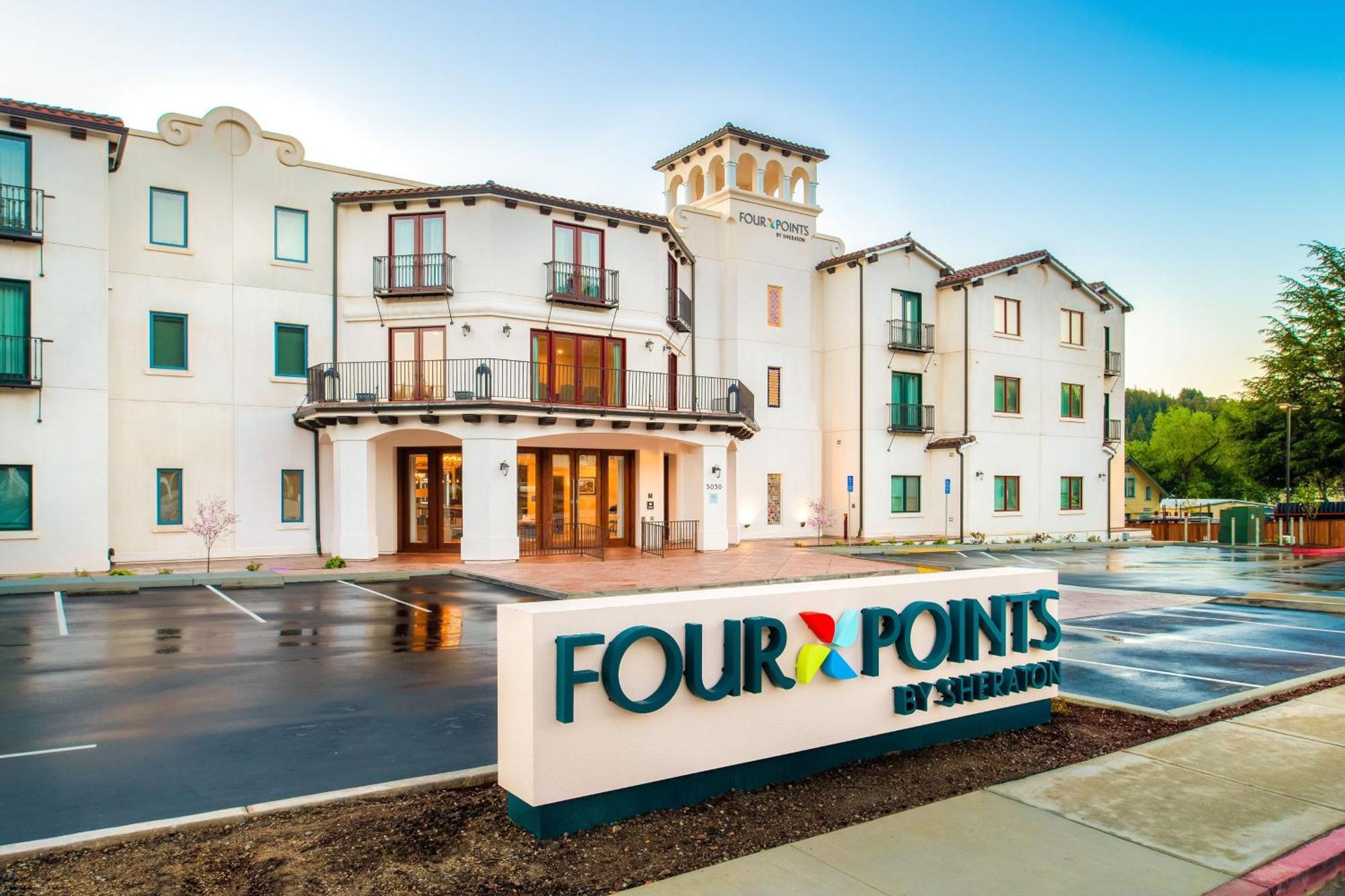 Four Points By Sheraton Santa Cruz Скоттс-Валлі Екстер'єр фото